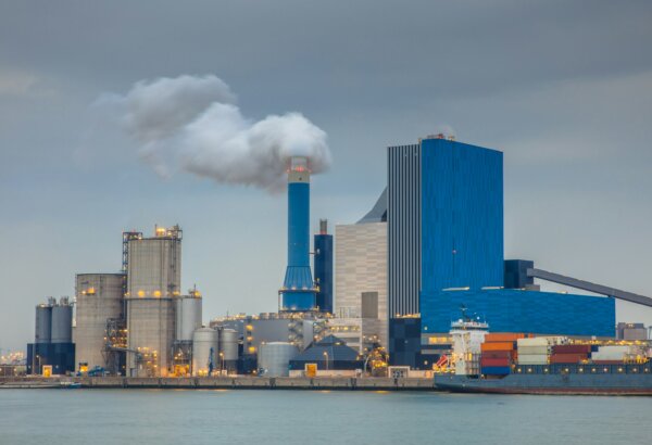 coal-powered-power-plant