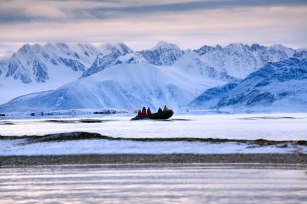 svalbard-islands-spitsbergen-in-the-high-arctic