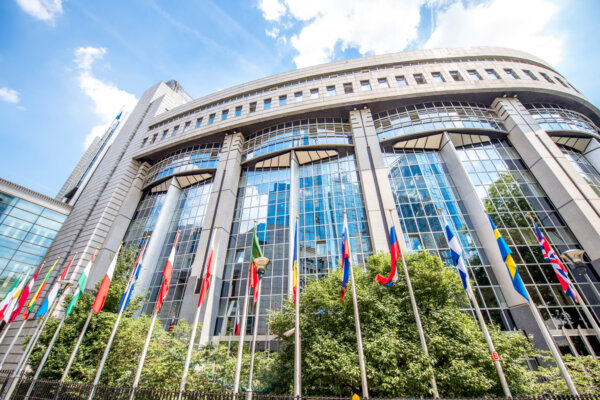 european-parliament-building-in-brussels-2025-04-01-04-10-24-utc-2048×1367-2