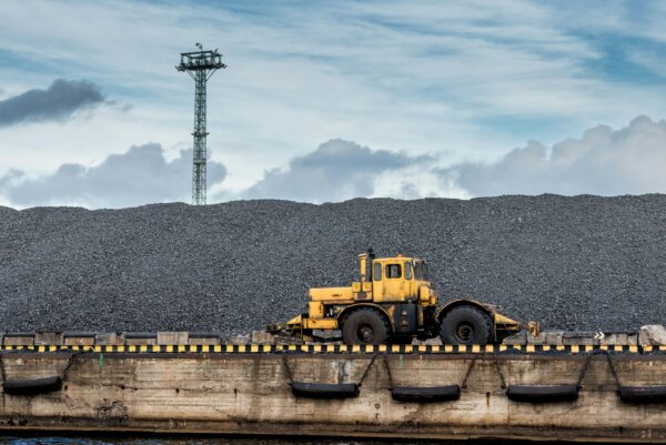 tractor-at-coal-hill-