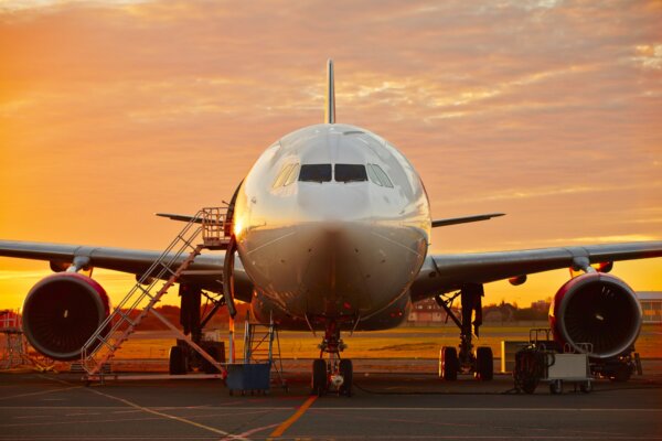 aircraft-service-2026-03-18-20-48-00-utc-2048×1365-2