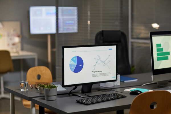 data-charts-on-computer-screen-2026-01-08-07-44-57-utc-2048×1365-1