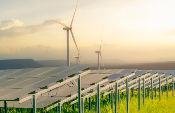 sustainable-energy-solar-and-wind-turbines-farm-2026-03-18-04-35-09-utc-2048×1329-2
