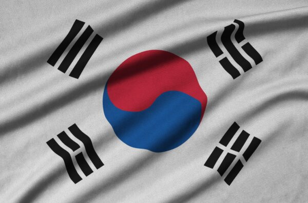 south-korean-flag-background-with-waving-fabric-te-2026-09-24-06-19-07-utc-2048×1356-1