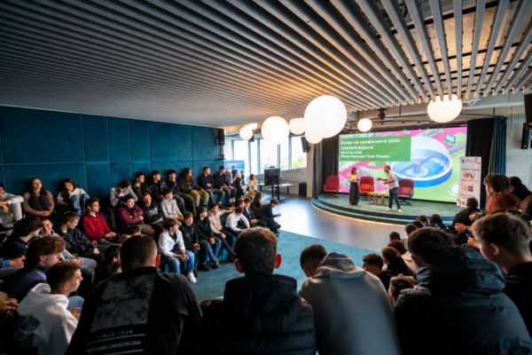 tech-theater-youth-forum-1